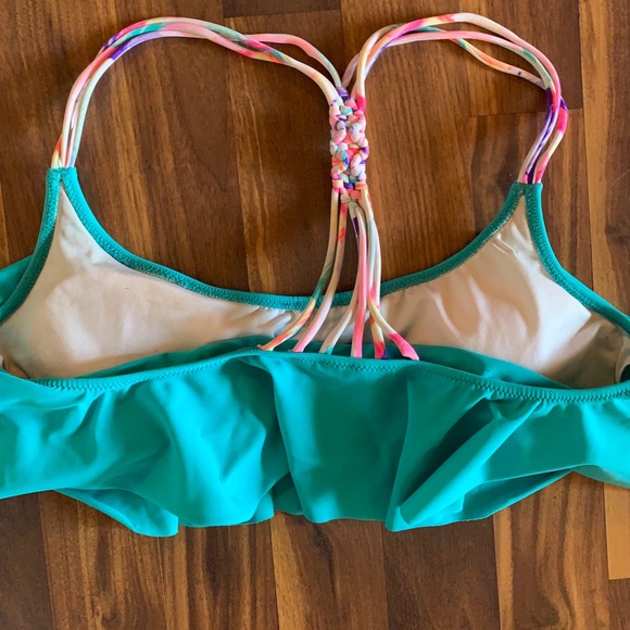 PINK vs swim top size large - Picture 2 of 2